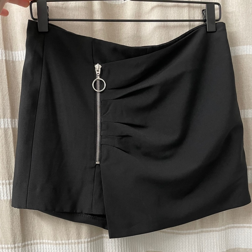Zara Zipper Skort